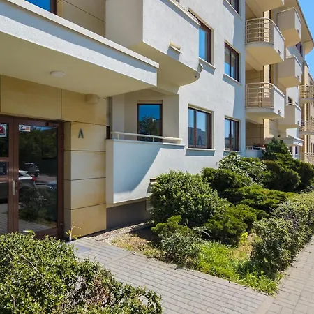 Family 2 Bedrooms & 1 Km To The By Renters Apartment Gdynia